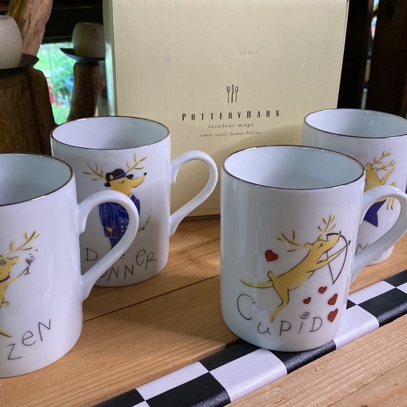 Pottery Barn Santa's Reindeer Silver Rim Mugs Assorted Box - Set Of 4 🎅🏻🎄🦌 - Picture 8 of 16